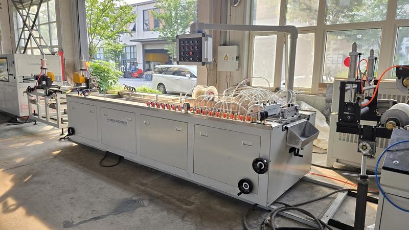 Машина панели Soffit, производственная линия 