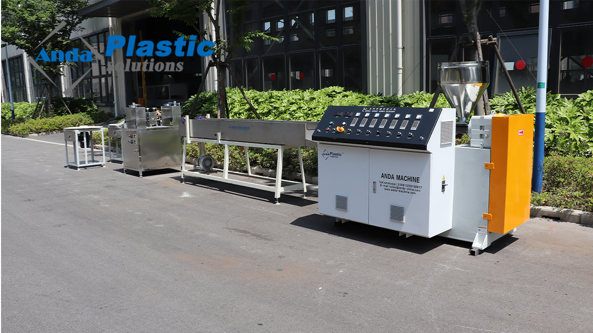 Машина с изготовлением ленты из ПВХ Edge