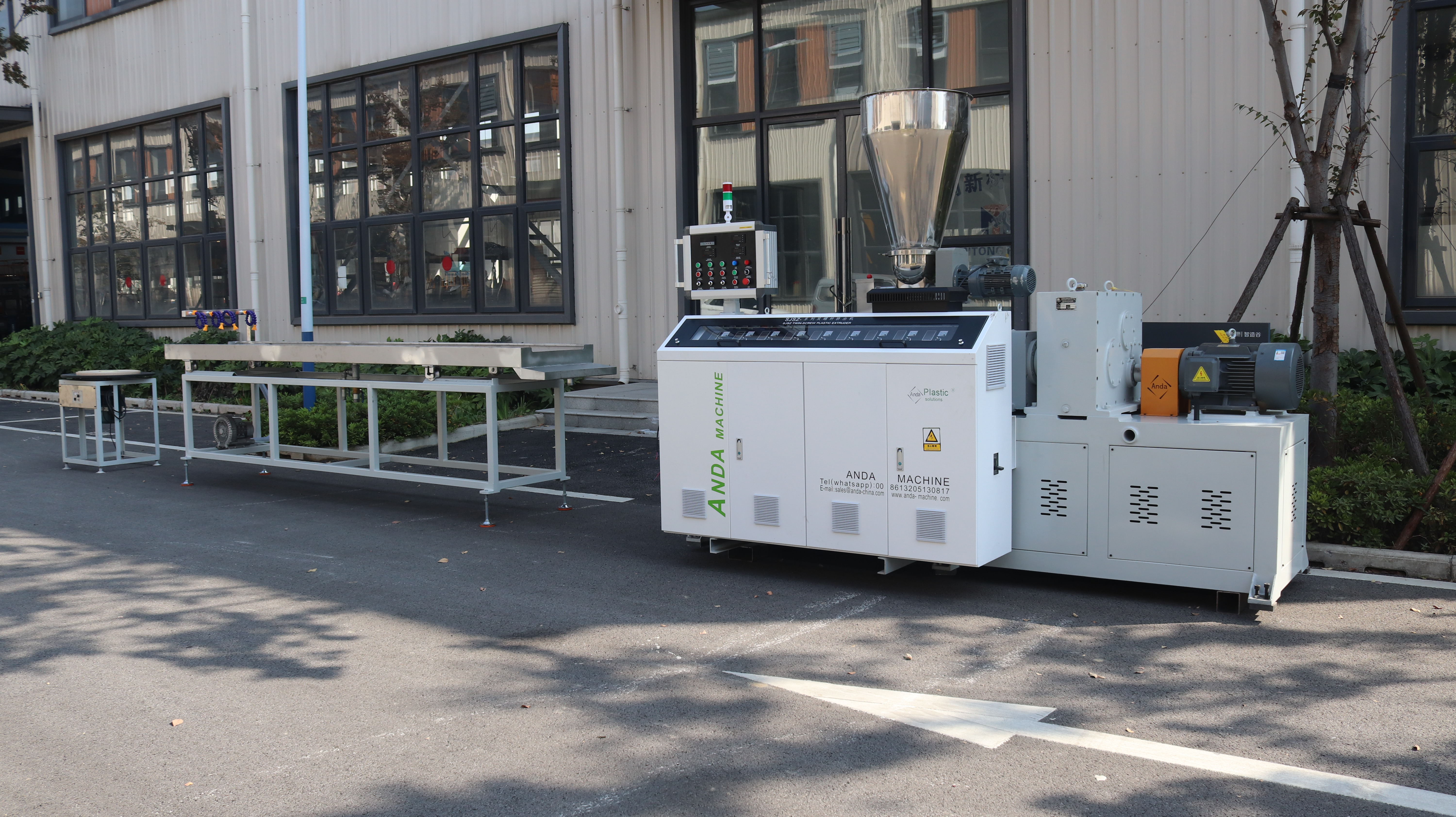 Машина для производства кромкооблицовочной ленты ПВХ, линия по производству кромкооблицовочной ленты ПВХ, машина для производства кромкооблицовочной ленты ПВХ