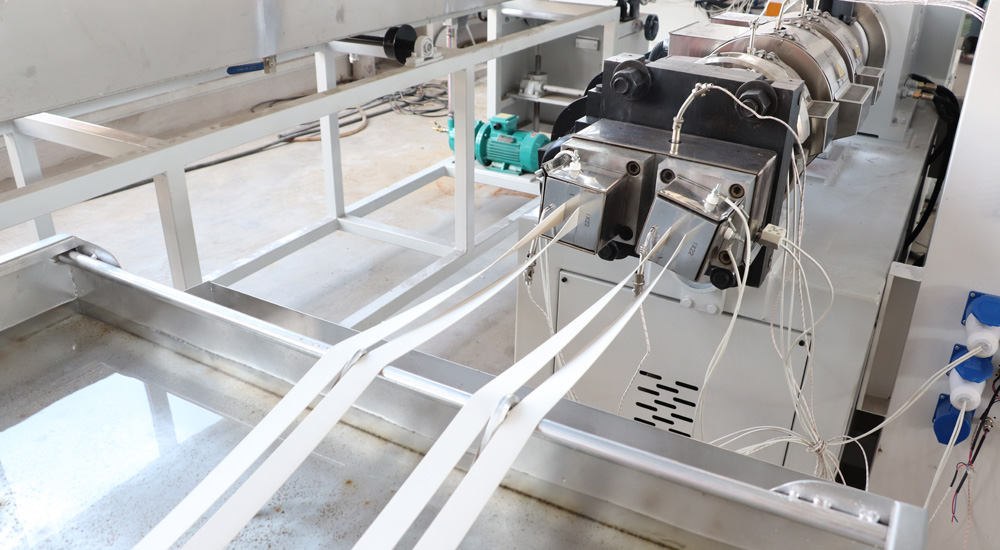 Машина для производства кромкооблицовочной ленты ПВХ, линия по производству кромкооблицовочной ленты ПВХ, машина для производства кромкооблицовочной ленты ПВХ